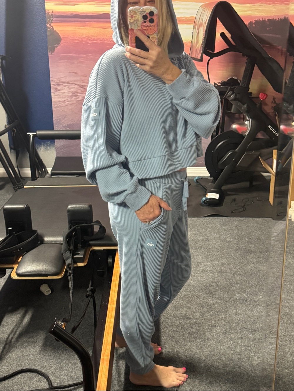 ALO Yoga Celestial Blue Ribbed Sweat Set - Picture 5 of 14